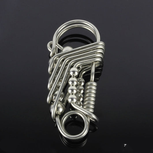 Llavero de Metal Brass para Auto - Colgante Unisex Elegante - Image 16