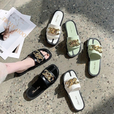 Sandalias Metalizadas con Cadena - Comodidad Desenfadada para Mujer