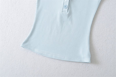 Playera Cuello V Ajustada de Manga Corta - Diseño Moderno y Favorecedor - Image 43