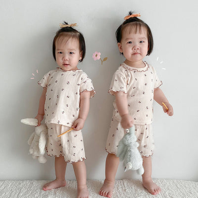 Conjunto de Dos Piezas Floral para Bebé en Algodón Suave - Image 11