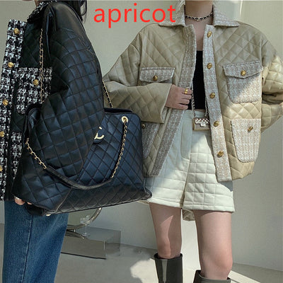 Chaqueta de Tweed Acolchada con Cuadros Diamante y Detalles en Cuero PU - Image 10