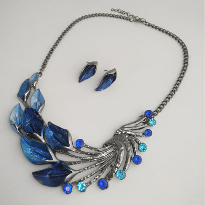 Conjunto de Collar y Aretes Flor de Alocasia - Image 2