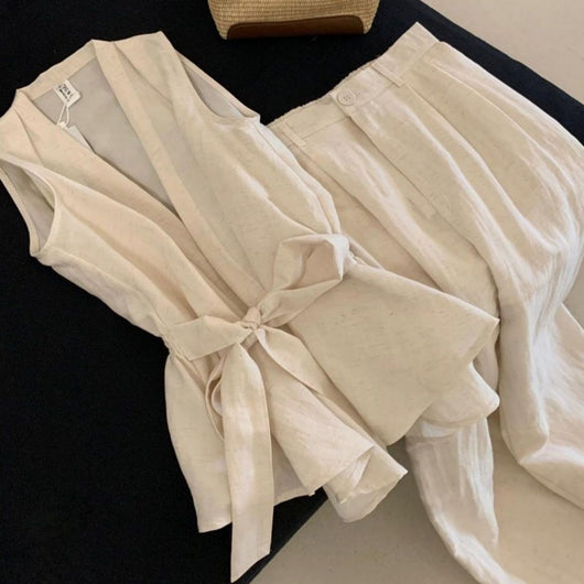 Conjunto Verano Elegante: Blusa sin Mangas Ceñida con Cordones y Pantalón Ancho de Cintura Alta - Image 2
