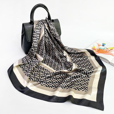 Pañuelo de Seda Estampado Europeo - Image 17
