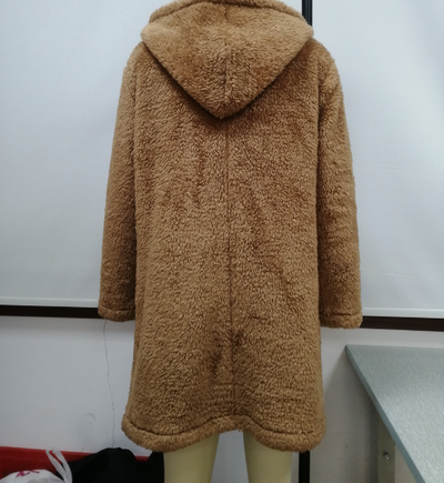 Abrigo Gabardina Cardigan Capucha en Lana de Cordero - Image 10