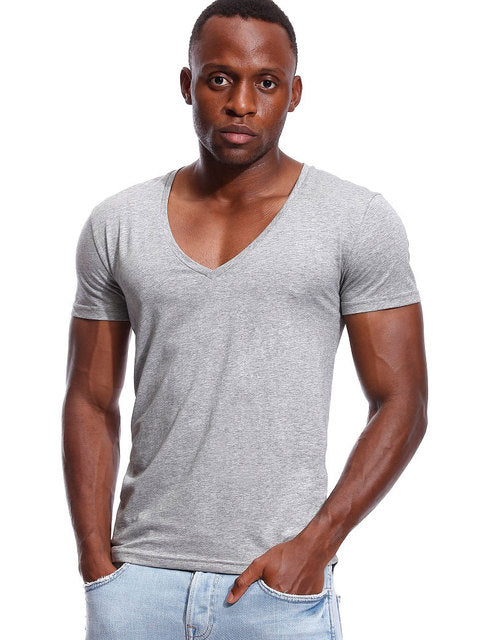 Playera Escote Profundo para Hombre - Cuello en V Amplio - Image 4
