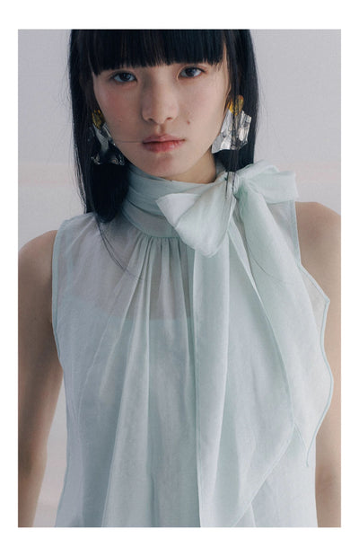 Blusa Sin Mangas con Cintas Decorativas - Image 9