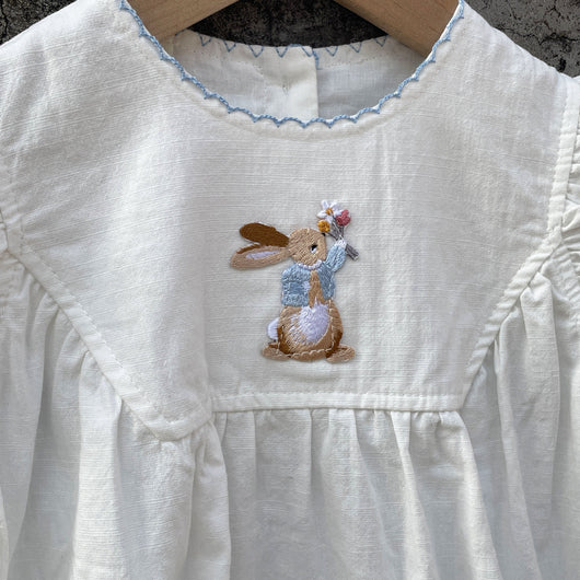 Enterizo Veraniego para Bebé Niña con Bordado de Conejo - Image 3
