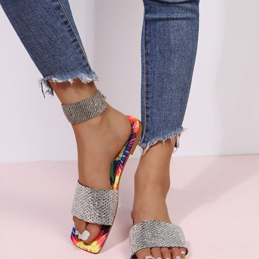 Sandalias y Pantuflas con Estampado de Cristales en la Suela - Image 9