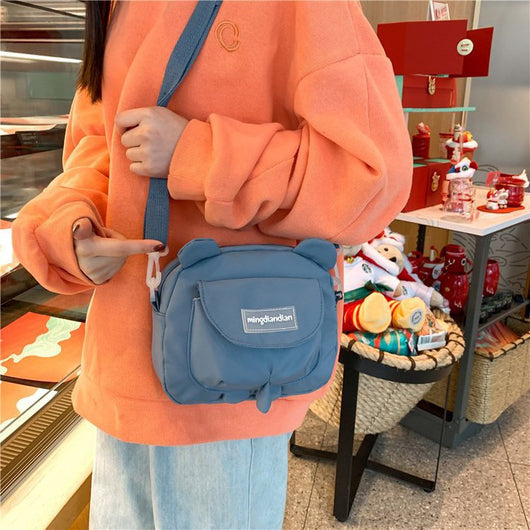 Bolsa Mensajera Osito Kawaii - Diseño Tierno para Estudiantes - Image 3