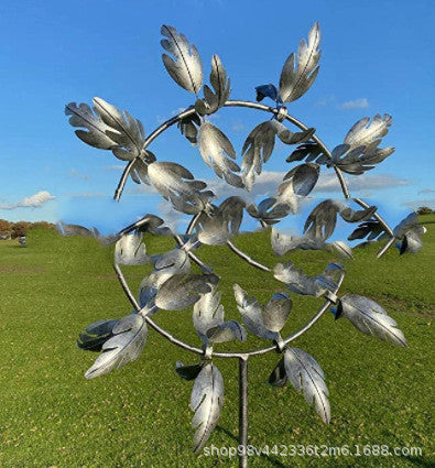 Molino de Viento Decorativo de Metal con Diseño Mágico - Image 4