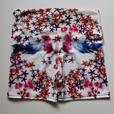 Shorts Deportivos de Yoga para Mujer con Diseño Floral y Secado Rápido - Image 3