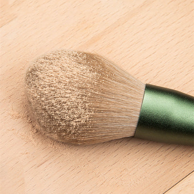 Set de 10 Brochas de Maquillaje Profesional para Polvos, Base y Rubor - Image 7