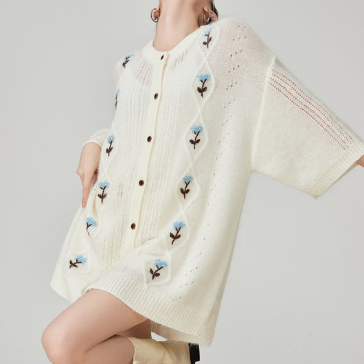 Cardigan Tejido Blanco con Bordado Floral y Mangas Cortas para Mujer