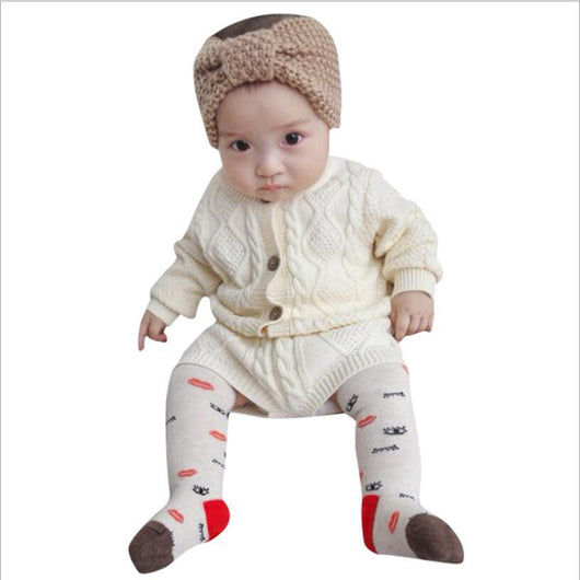 Conjunto de Dos Piezas para Bebé: Cardigan Tejido y Shorts - Image 13