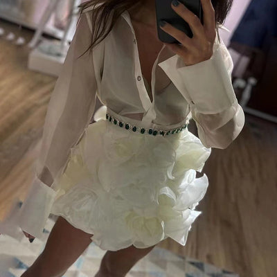 Traje Ejecutivo Mujer con Blusa Transparente y Falda Floral - Image 2