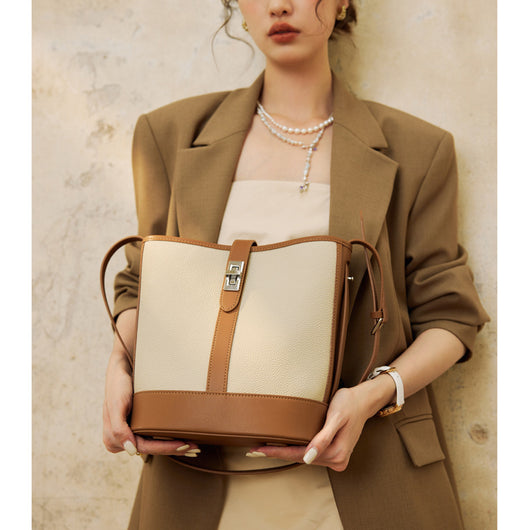 Bolso Bandolera de Cuero Genuino con Gran Capacidad para Mujer - Image 2