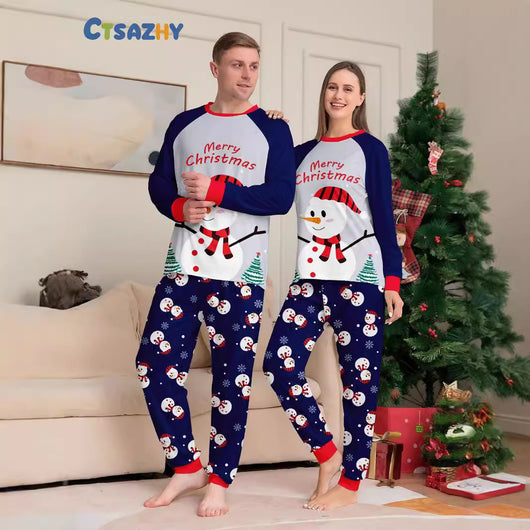 Pijamas Navideños Familiares a Juego con Diseño de Muñeco de Nieve - Image 2
