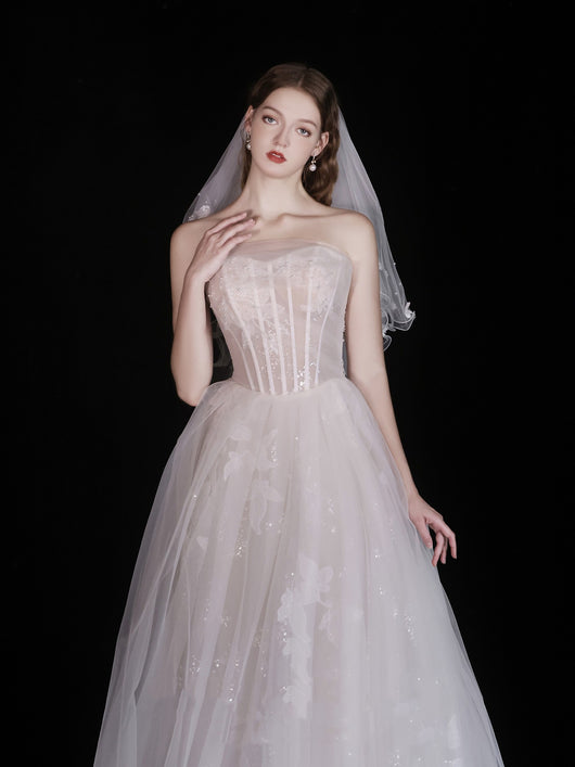 Vestido de Novia Blanco Elegante Escote Tubo con Tela Ligera - Image 3