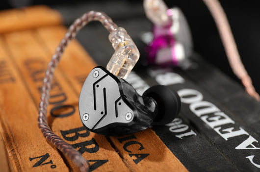 Auriculares In-Ear con Cambio de Conexión - Image 21