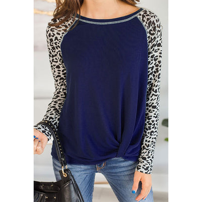 Blusa Leopardo con Mangas Largas y Dobladillo Anudado - Image 9