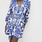 Vestido Camisero Azul y Blanco Porcelana con Solapa y Drapeado en Cintura