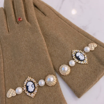 Guantes de Perla con Retrato Antiguo para Mujer - Image 7