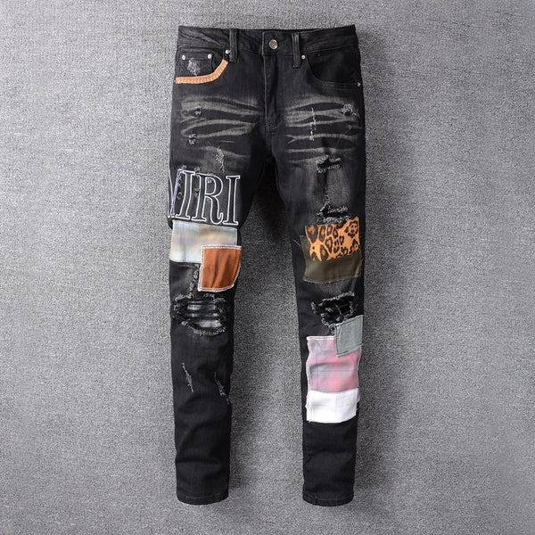 Jeans Slim Fit Elásticos con Parches Bordados de Marca Premium