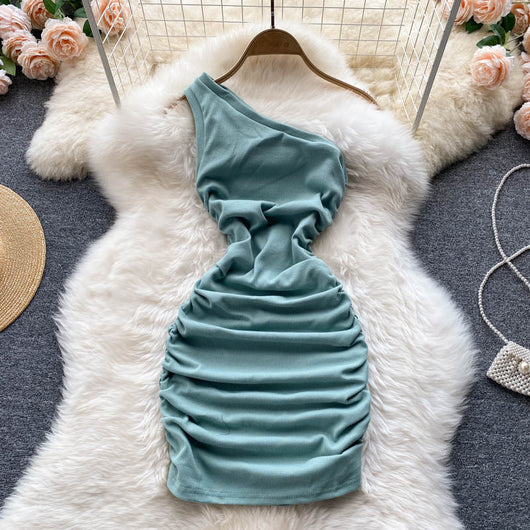 Vestido Tubo Plisado con Hombro Inclinado - Diseño Elegante en Colores Sólidos - Image 25