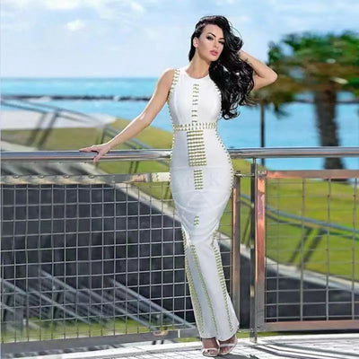 Vestido Midi Elegante con Detalles de Remaches y Brillos - Image 11