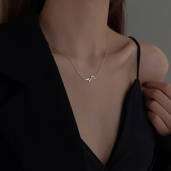 Corazón Hueco de Plata Esterlina con Latido