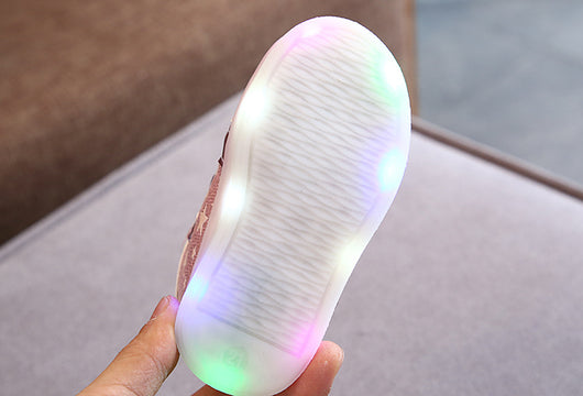 Zapatos con Botón Mágico LED - Image 24