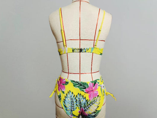 Bikini Estampado con Halter y Tirantes Finos Sexy - Image 17