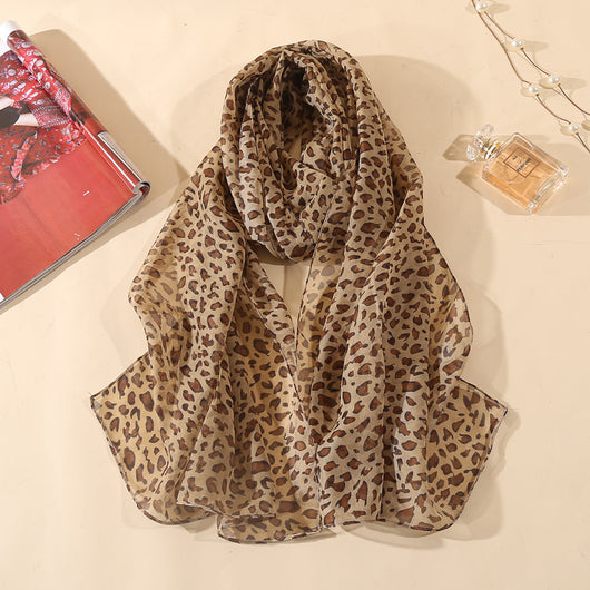 Pañuelo Estampado Leopardo en Chiffon para Mujer - Image 4