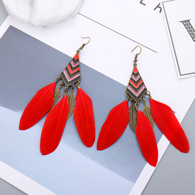Aretes Bohemios de Hoja Diamante con Borla y Pluma para Mujer - Image 8