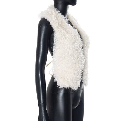 Chaleco Halter Escotado con Cuello de Pelaje - Image 9