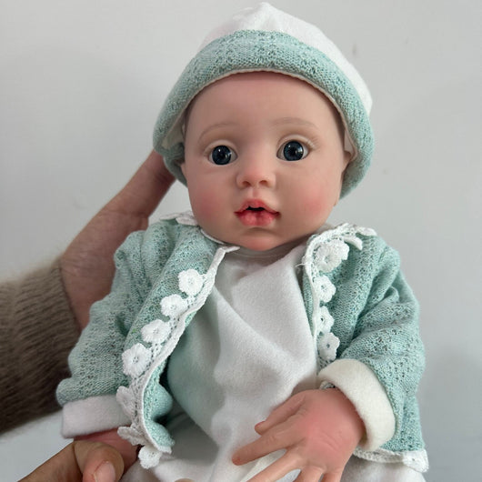 Muñeca Reborn de Silicona Realista que Bebe y Orina - Image 4