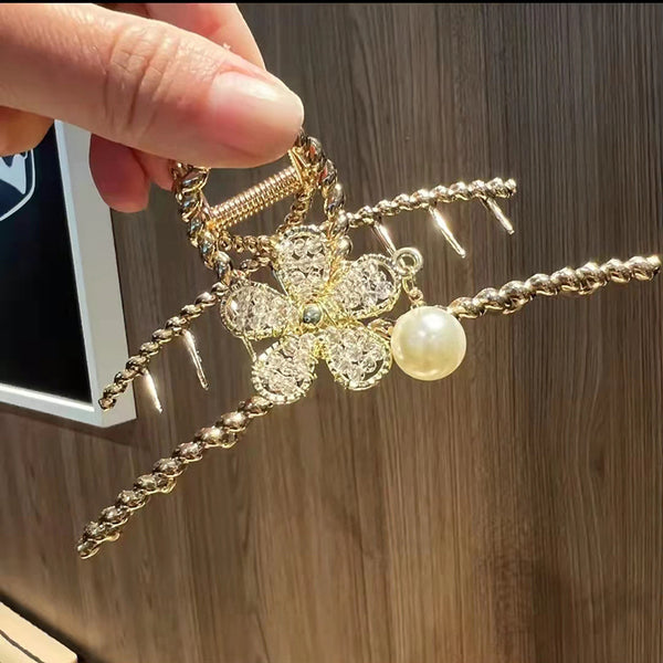 Masajeador Cristal Clover para Cuero Cabelludo