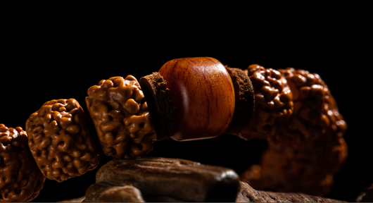 Llavero Colgante King Kong Bodhi con Agarwood para Auto - Image 15