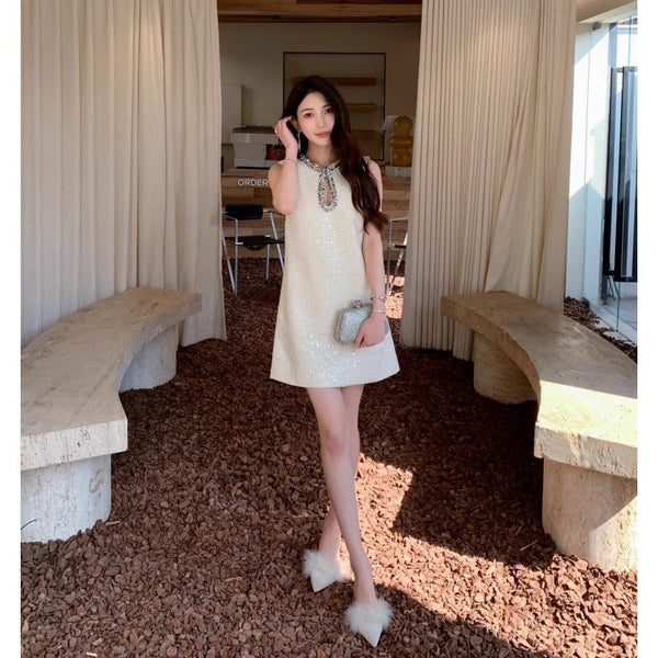 Vestido Sin Mangas con Lentejuelas y Cuello Redondo - Colección Primavera