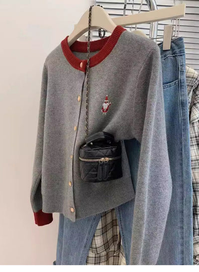 Suéter Base Navideño Rojo en Cashmere Tejido para Invierno - Image 12