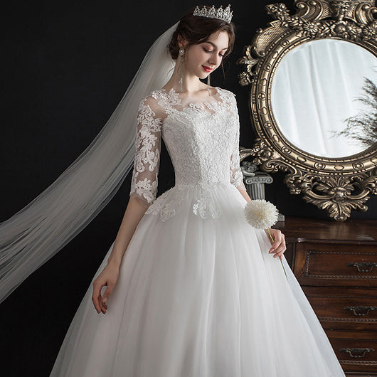 Vestido de Novia Asimétrico con Encaje y Manga Slim - Image 8
