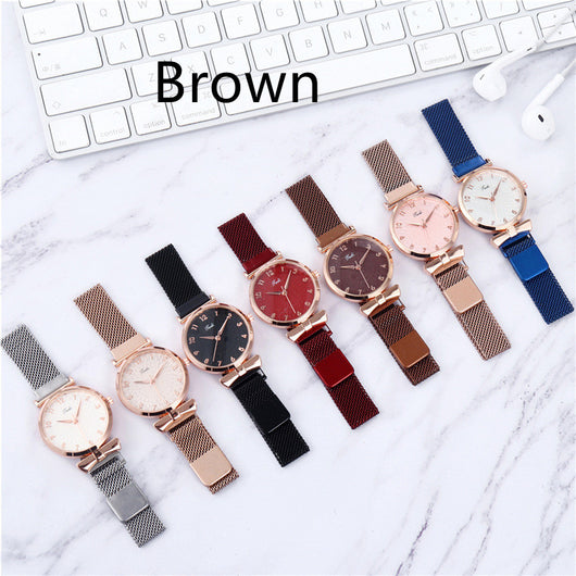 Set de Regalo Elegante: Reloj Cuarzo Malla Dorada + 5 Pulseras para Mujer - Image 4