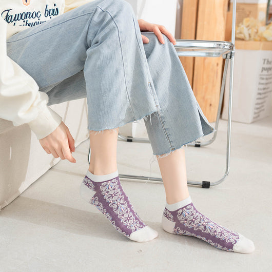 Calcetines de Malla Jacquard Ultrafinos para Mujer - Estilo Retro Ins - Image 2