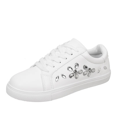 Tenis Blancos Coreanos con Bordado Casual y Suela Plana - Image 6