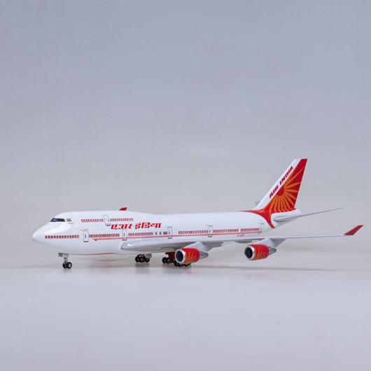 Avión Air India con Ruedas, Luces LED y Detalles de Simulación - Image 4