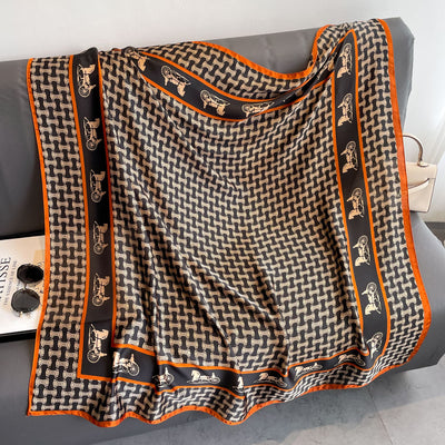 Pañuelo de Seda Estampado Exótico Multiusos - Image 11