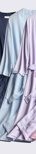 Pijama de Pareja en Tela Waffle - Bata Cómoda para Él y Ella - Image 7