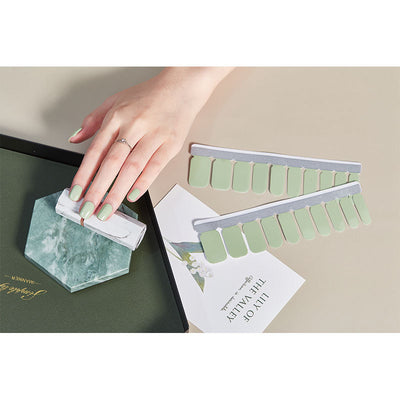 Pegatinas de Uñas Desprendibles con Diseños de Moda Internacional - Image 27