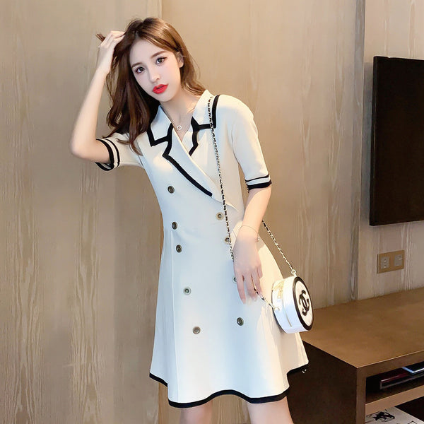 Vestido Tejido de Manga Corta con Falda A Elegante